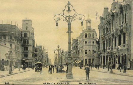 Avenida Central do Rio de Janeiro, no início do século XX.